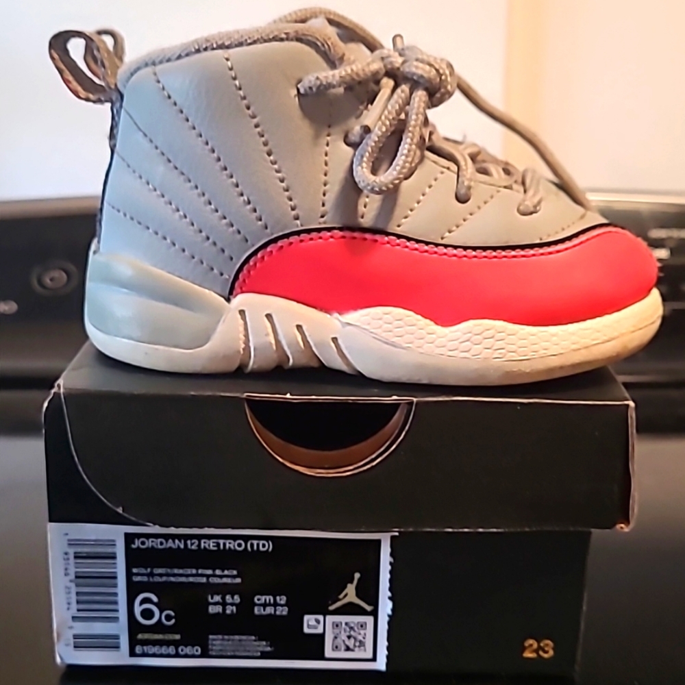 Jordan 12 Wolf Grey/Racer Pink Toddler size 6c